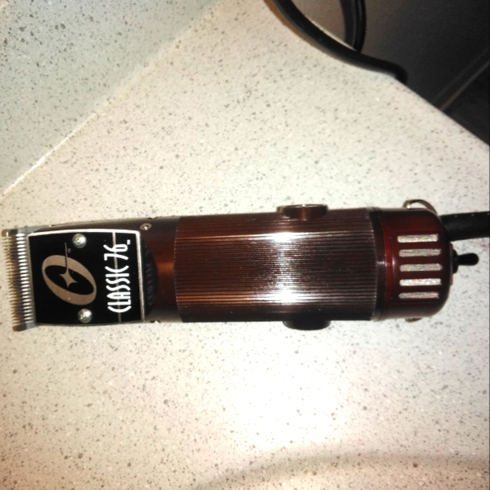 Oster classic 76 clippers used once